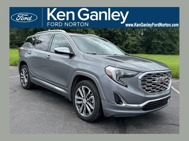 2019 GMC Terrain Denali — photo 1 of 26