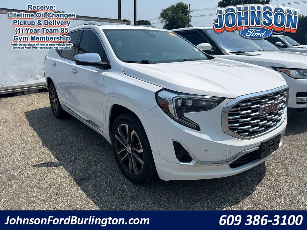 2020 GMC Terrain Denali — photo 1 of 55