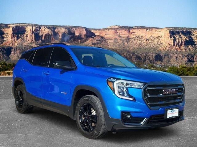 2024 GMC Terrain AT4
