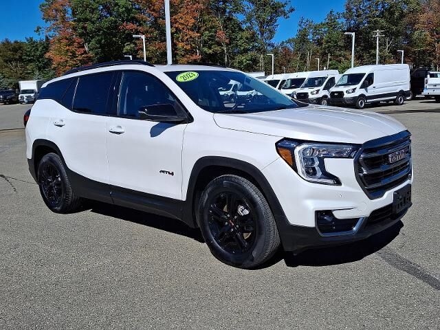 2023 GMC Terrain AT4