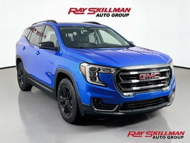 2024 GMC Terrain AT4 — photo 1 of 12