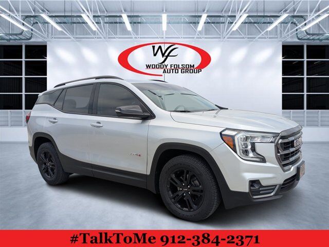 2022 GMC Terrain AT4 — photo 1 of 1