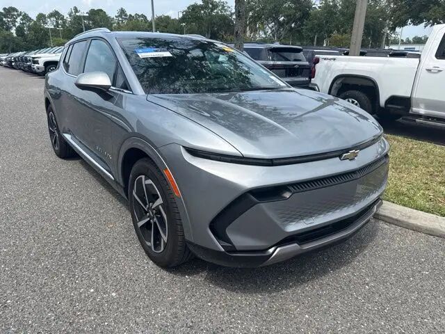 2024 Chevrolet Equinox EV LT — photo 1 of 74