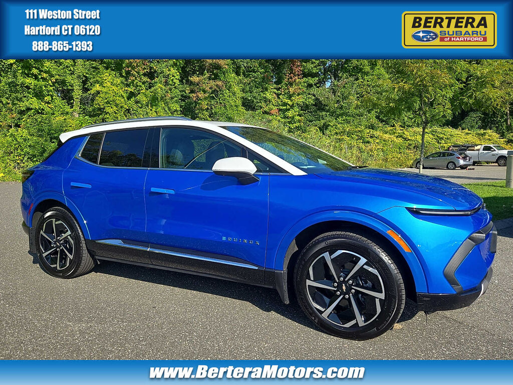 2024 Chevrolet Equinox EV LT — photo 1 of 13