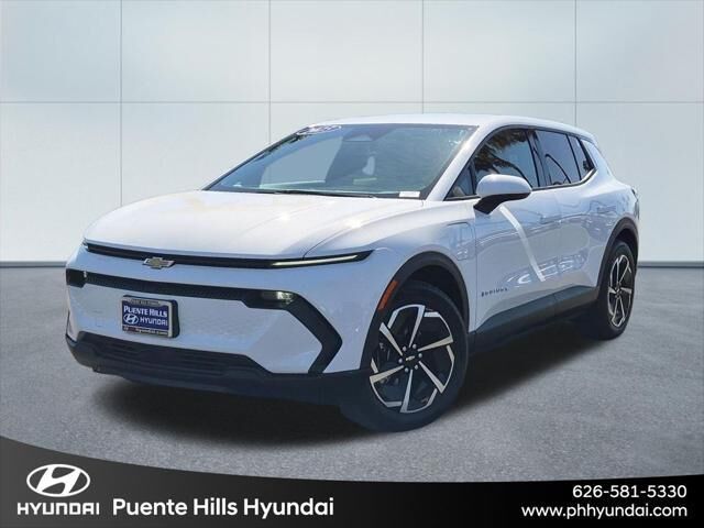 2025 Chevrolet Equinox EV LT 1 — photo 1 of 29