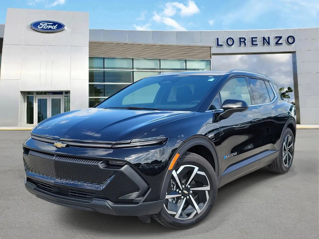 2026 Chevrolet Equinox EV LT 2 — photo 1 of 17