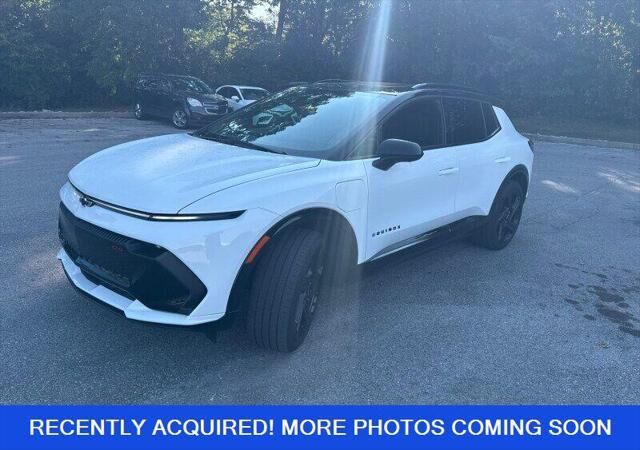 2024 Chevrolet Equinox EV RS — photo 1 of 1