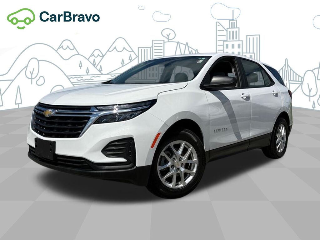 2023 Chevrolet Equinox LS — photo 1 of 6