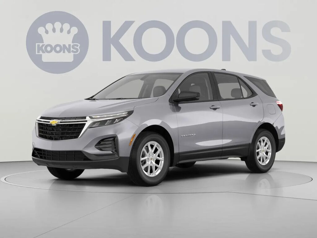 2024 Chevrolet Equinox LS — photo 1 of 3