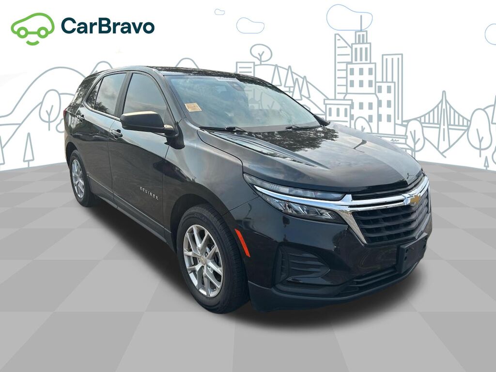 2024 Chevrolet Equinox LS — photo 1 of 6