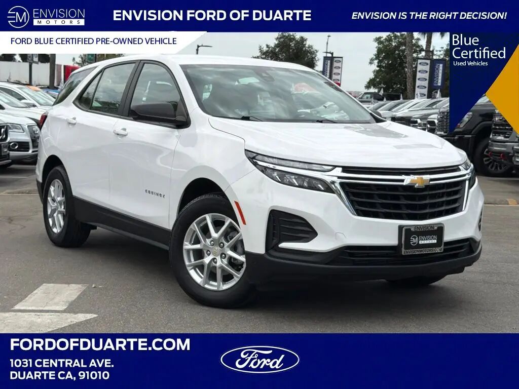 2024 Chevrolet Equinox LS — photo 1 of 12