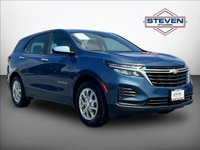 2024 Chevrolet Equinox LS — photo 1 of 13