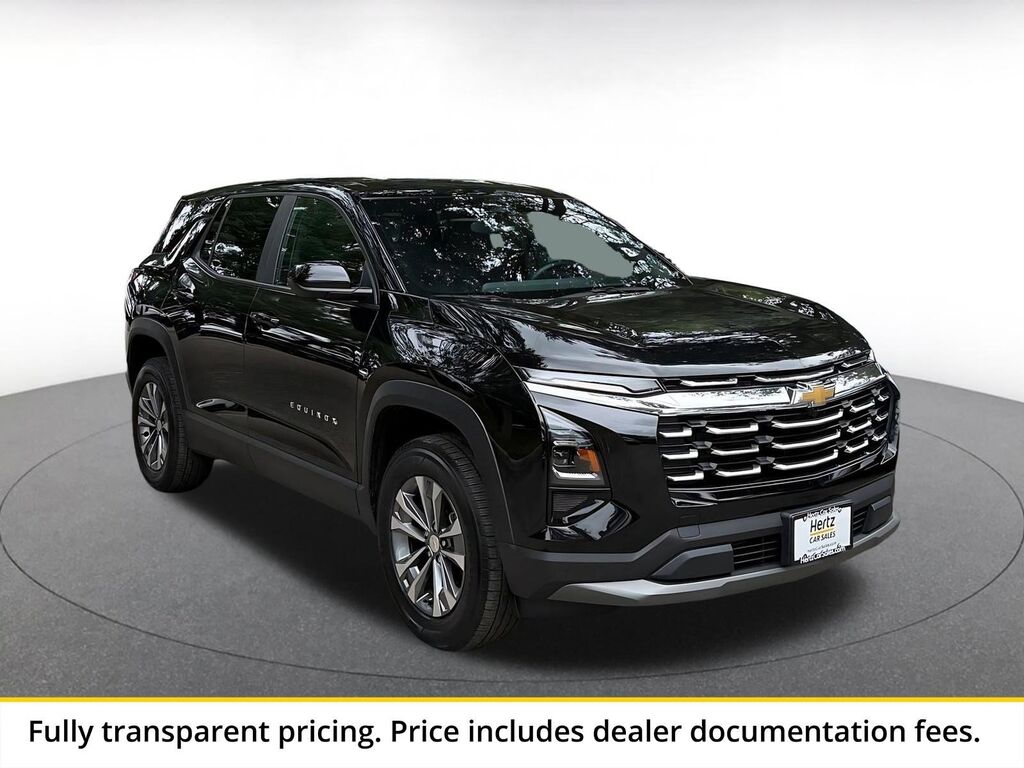 2025 Chevrolet Equinox FWD LT — photo 1 of 13