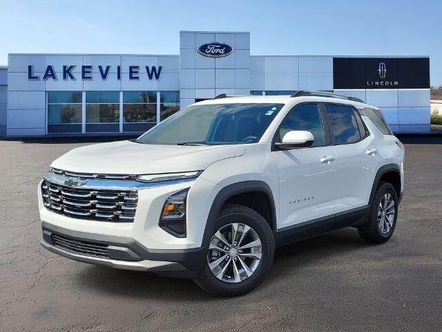 2025 Chevrolet Equinox LT — photo 1 of 13
