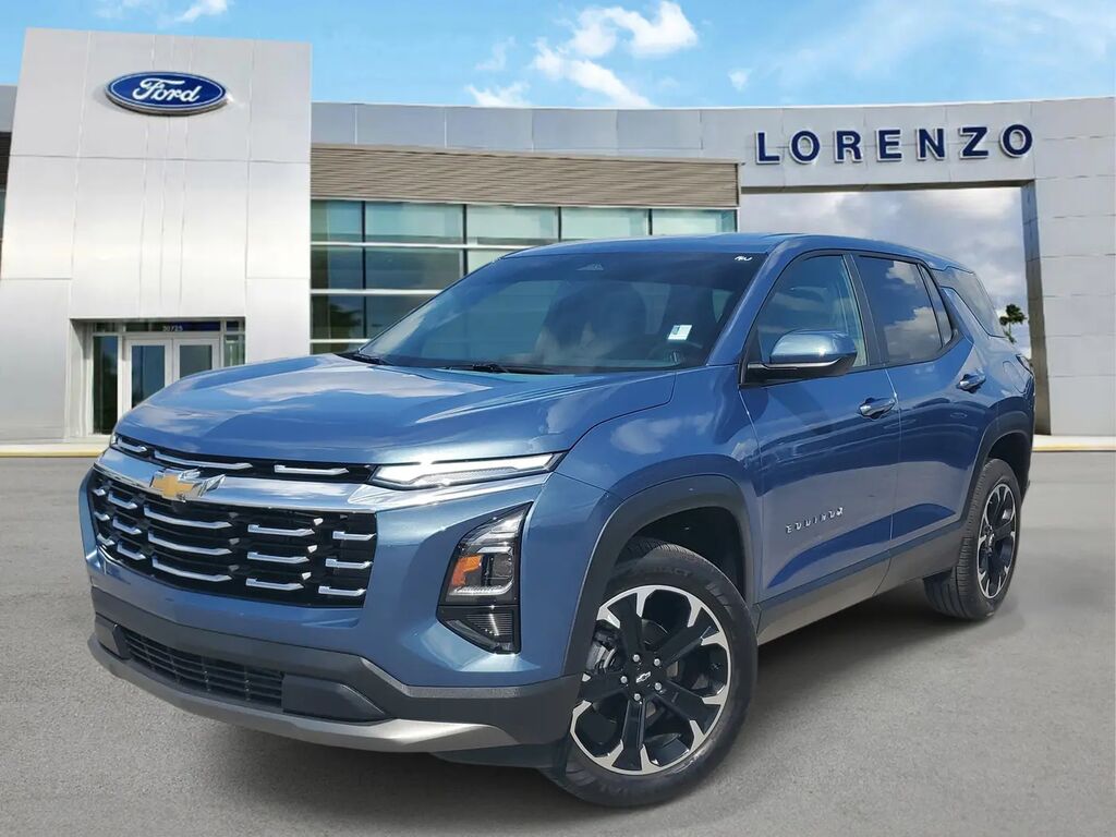 2026 Chevrolet Equinox LT — photo 1 of 26