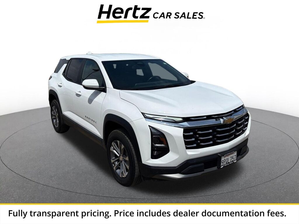 2025 Chevrolet Equinox FWD LT — photo 1 of 13