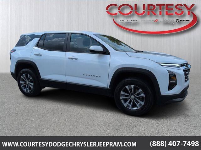 2026 Chevrolet Equinox LT — photo 1 of 13