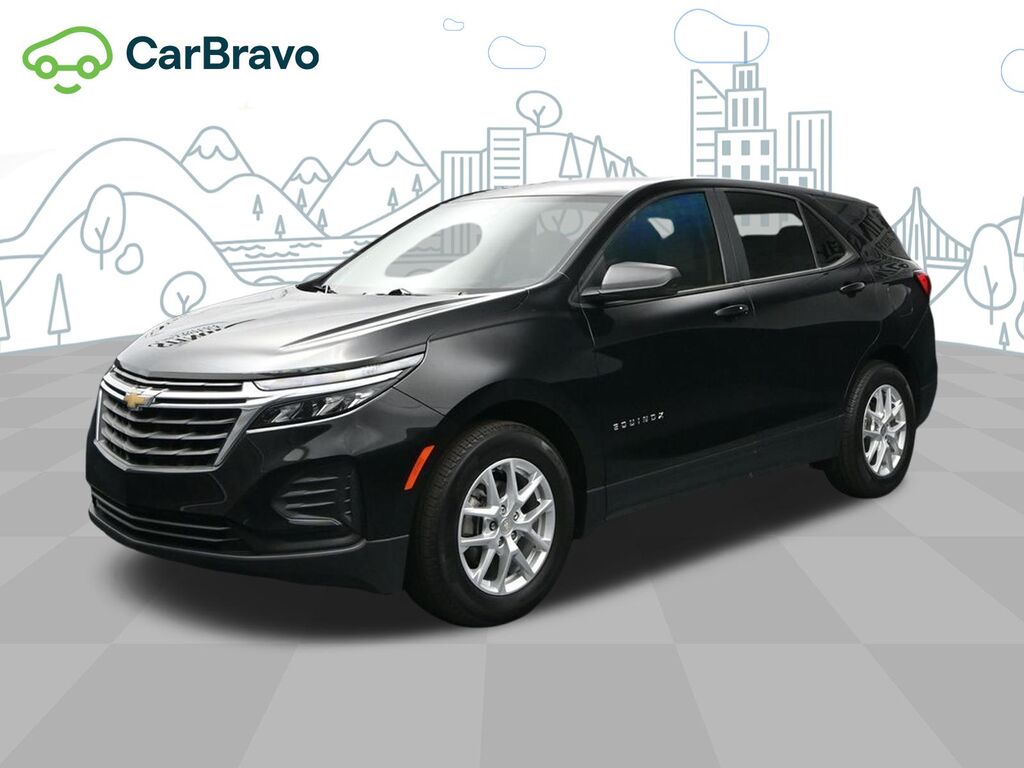 2023 Chevrolet Equinox LS — photo 1 of 6