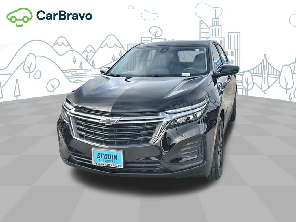 2024 Chevrolet Equinox LS — photo 1 of 6