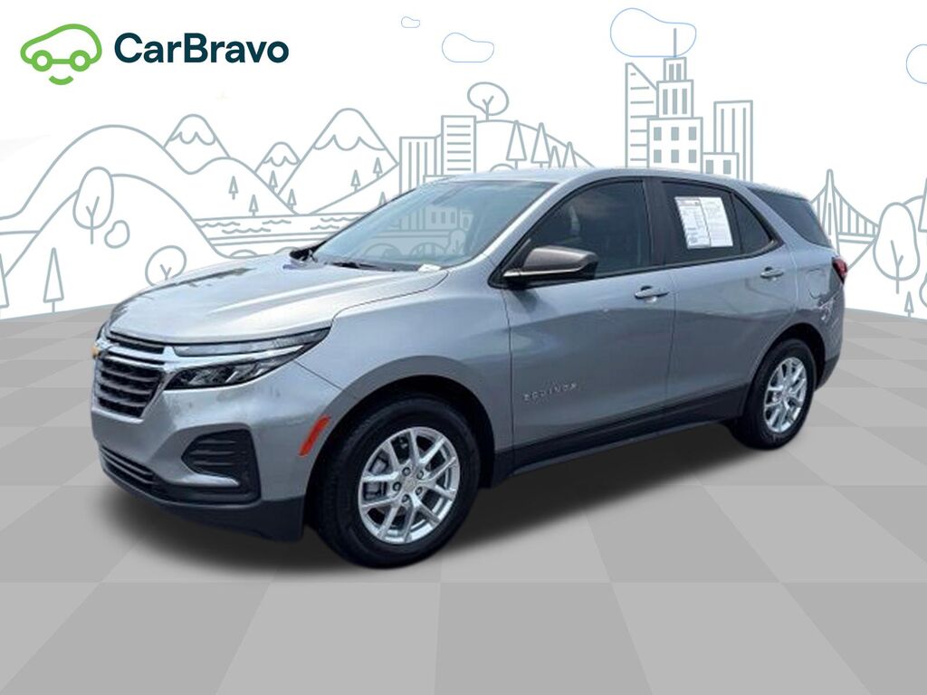 2024 Chevrolet Equinox LS — photo 1 of 6