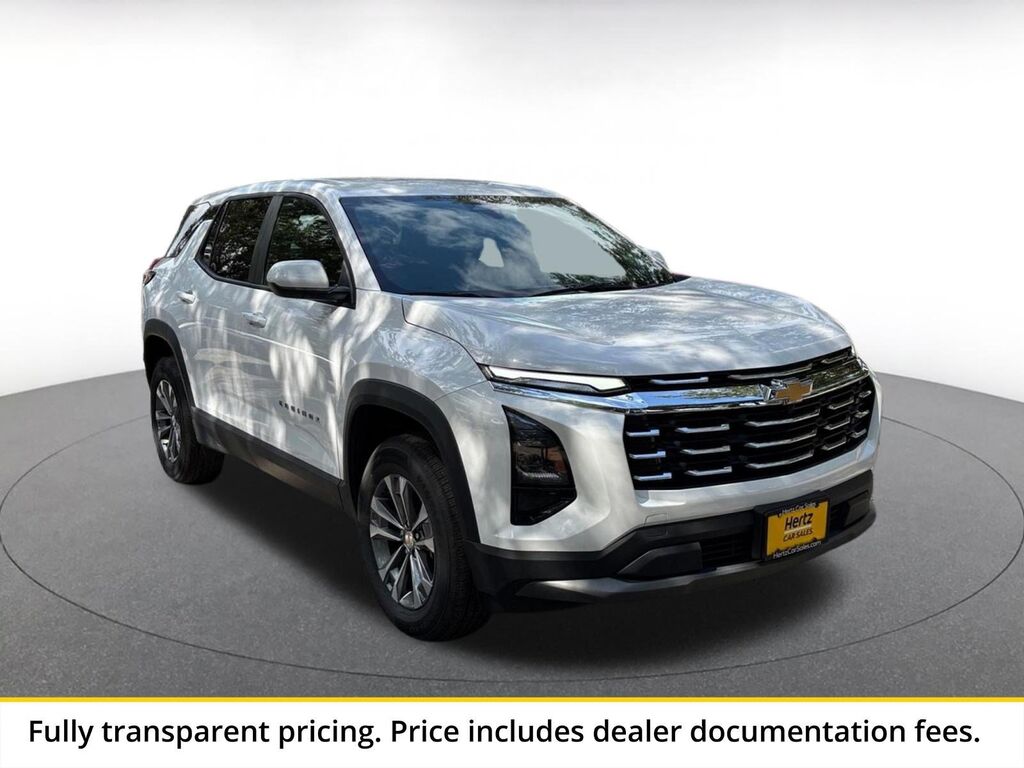 2025 Chevrolet Equinox FWD LT — photo 1 of 13