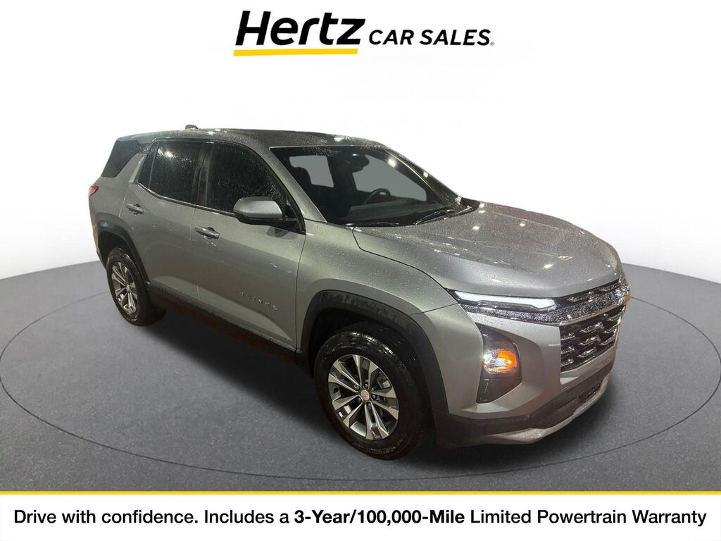 2025 Chevrolet Equinox FWD LT — photo 1 of 11