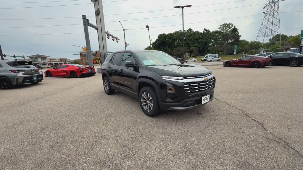 2026 Chevrolet Equinox LT — photo 1 of 7
