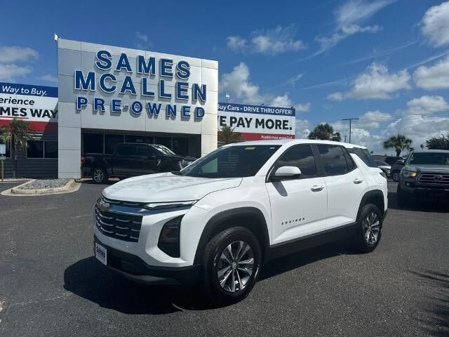 2026 Chevrolet Equinox LT — photo 1 of 13