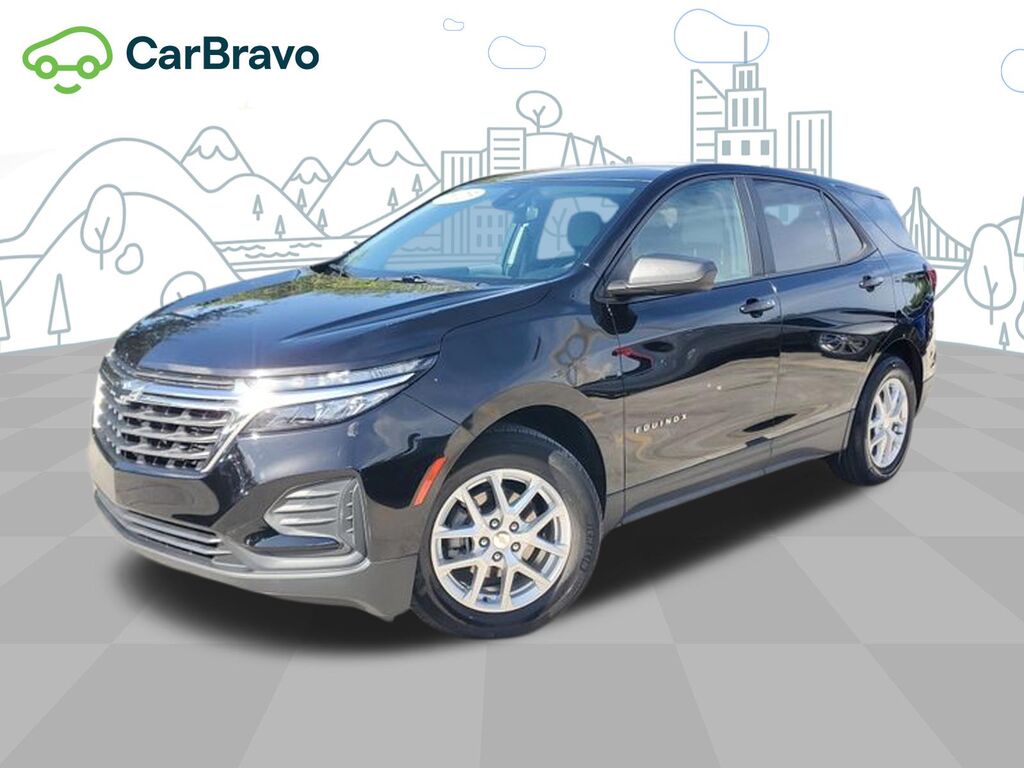 2023 Chevrolet Equinox LS — photo 1 of 6