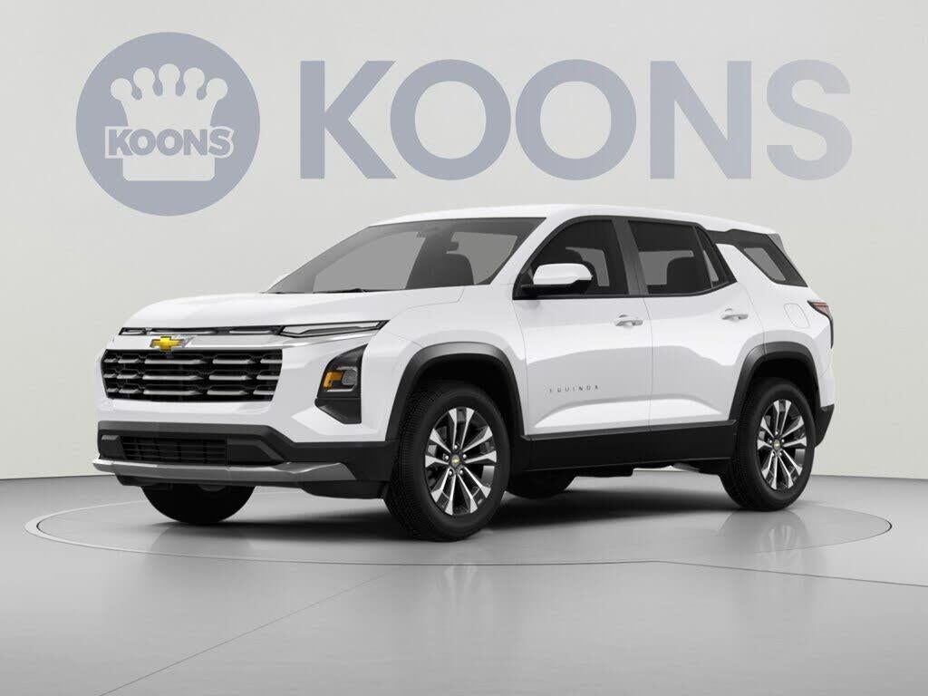 2025 Chevrolet Equinox LT — photo 1 of 1