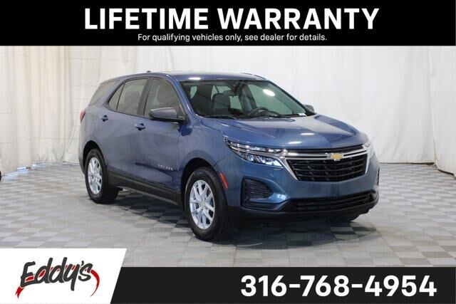 2024 Chevrolet Equinox LS — photo 1 of 13