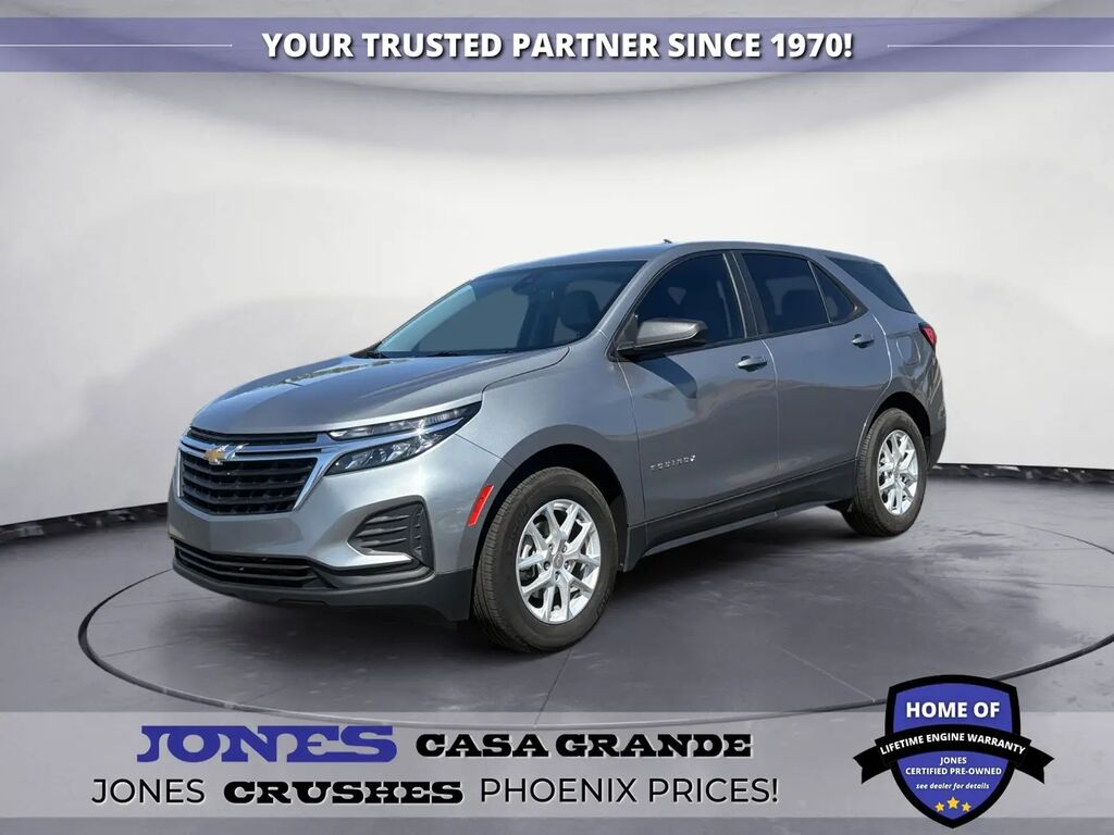 2024 Chevrolet Equinox LS — photo 1 of 24