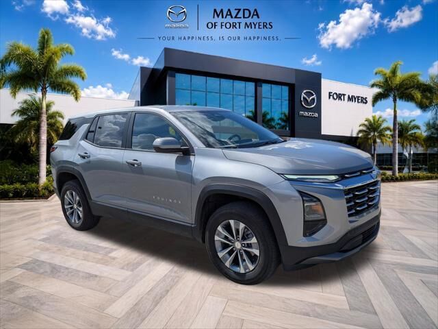 2025 Chevrolet Equinox LT — photo 1 of 13