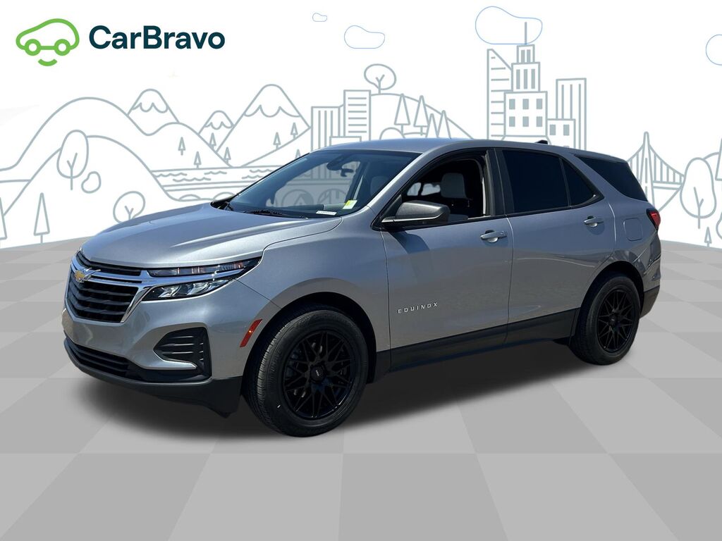 2024 Chevrolet Equinox LS — photo 1 of 6