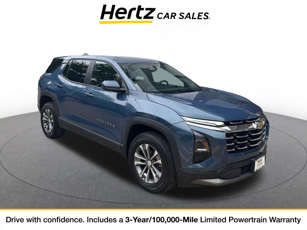 2025 Chevrolet Equinox FWD LT — photo 1 of 11