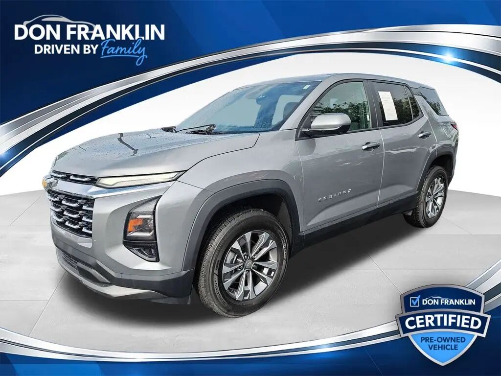 2025 Chevrolet Equinox LT — photo 1 of 13