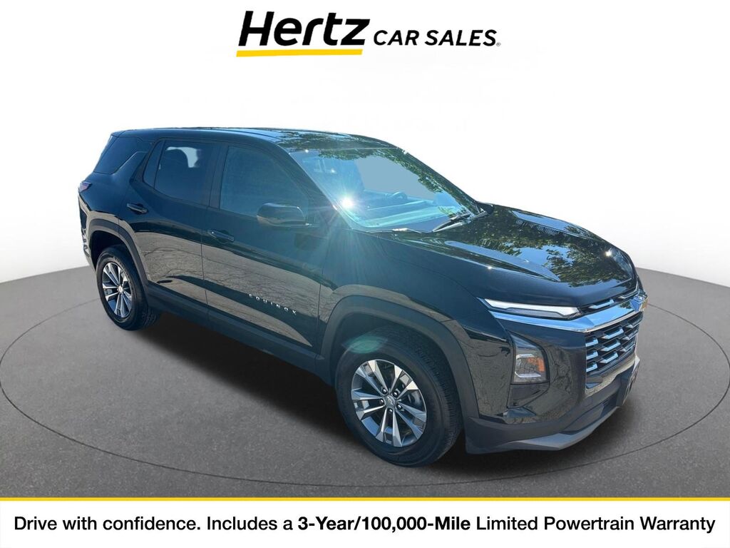2025 Chevrolet Equinox FWD LT — photo 1 of 11