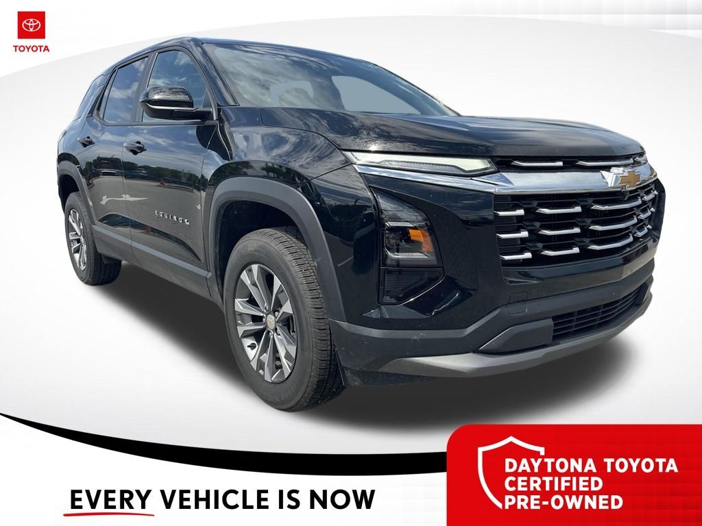 2026 Chevrolet Equinox LT — photo 1 of 13
