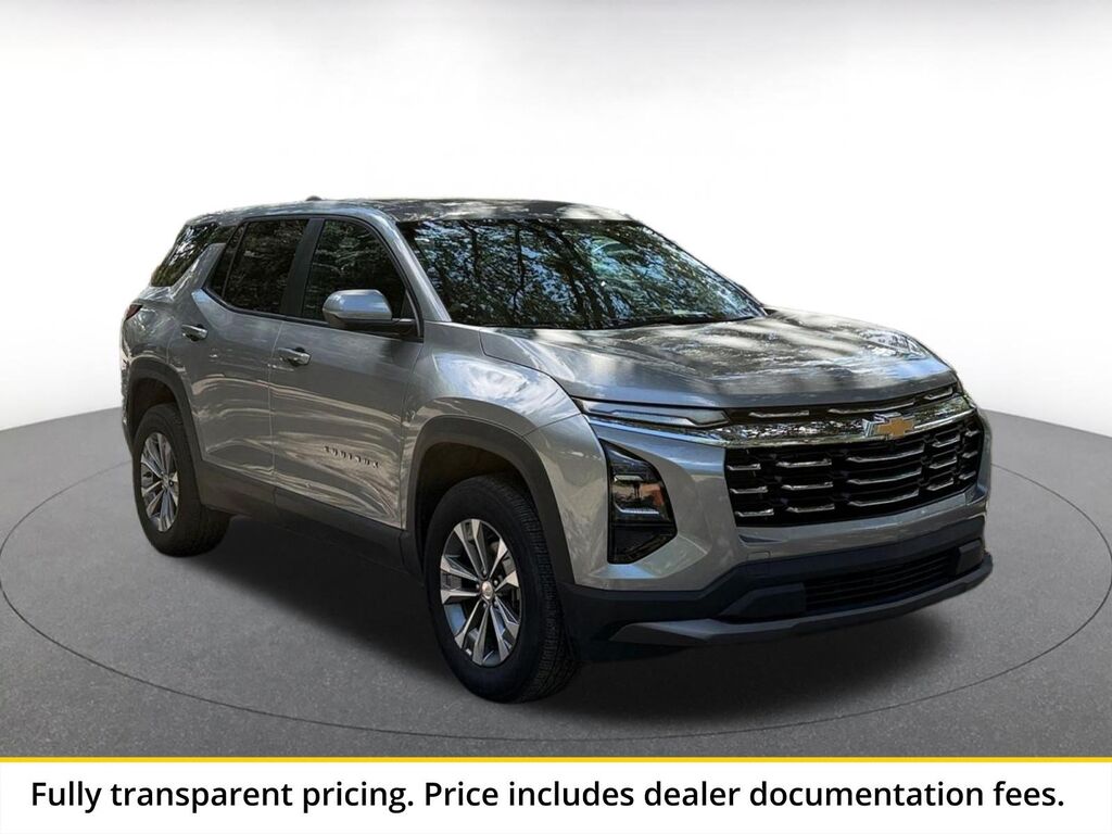 2025 Chevrolet Equinox FWD LT — photo 1 of 1
