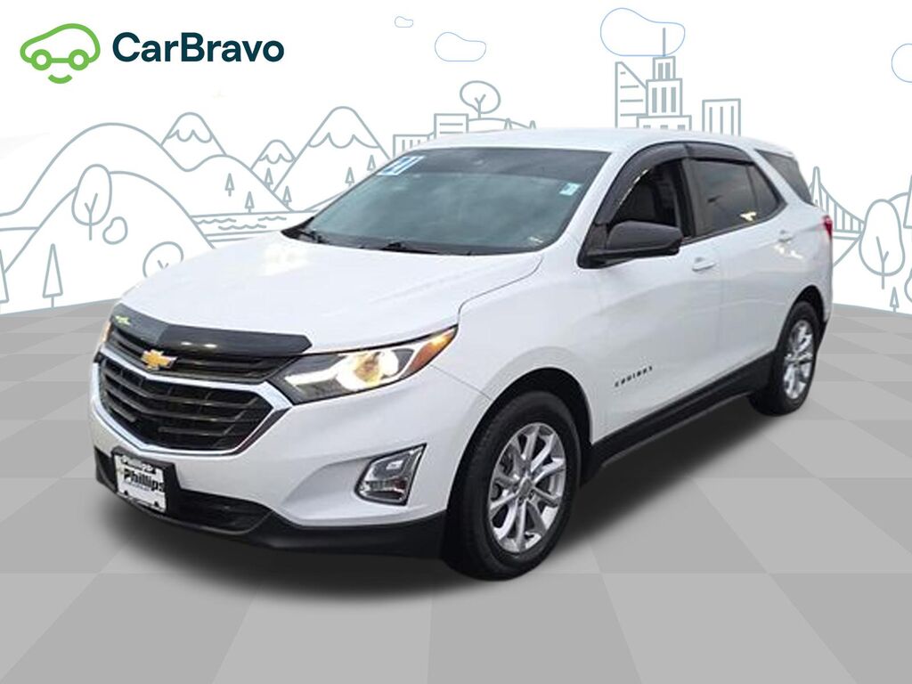 2021 Chevrolet Equinox LS — photo 1 of 6