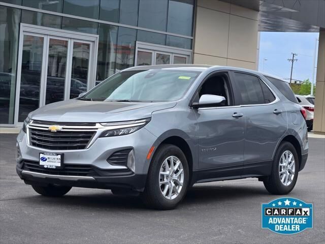 2024 Chevrolet Equinox LT — photo 1 of 26