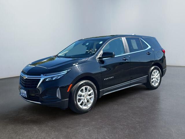 2024 Chevrolet Equinox LT — photo 1 of 13