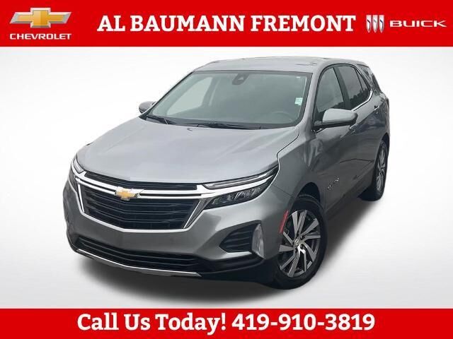 2024 Chevrolet Equinox LT — photo 1 of 12