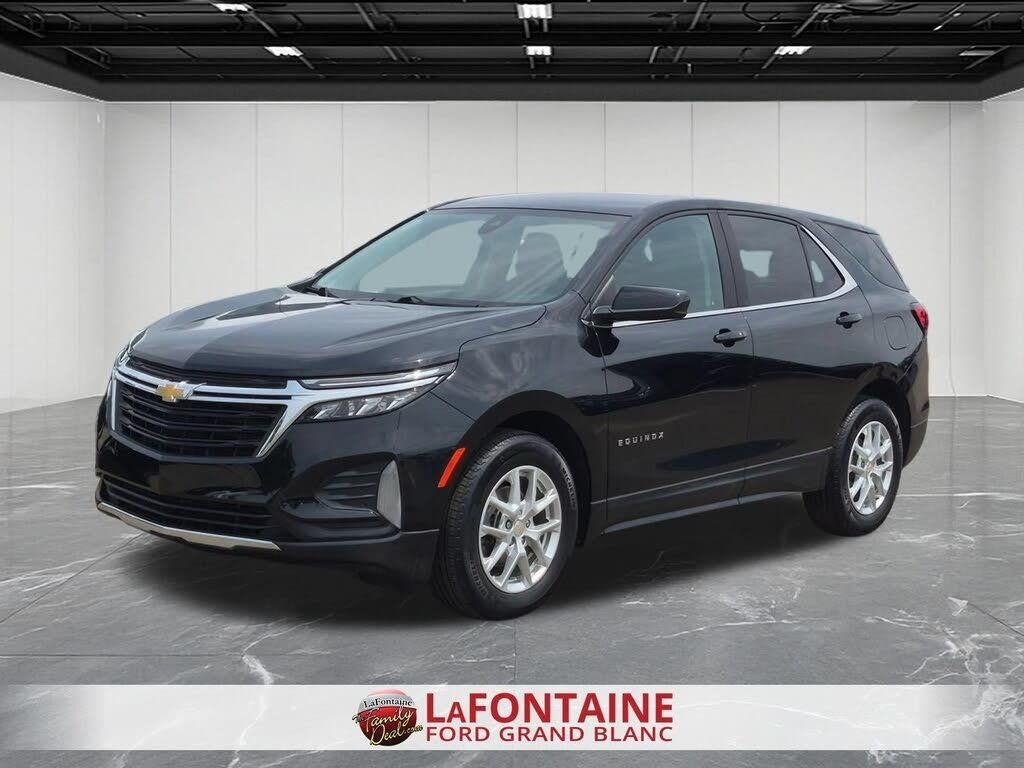 2023 Chevrolet Equinox LT — photo 1 of 1