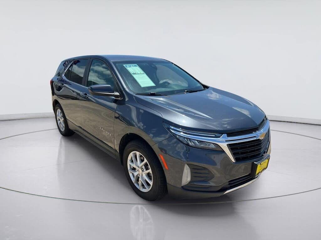 2023 Chevrolet Equinox LT — photo 1 of 27