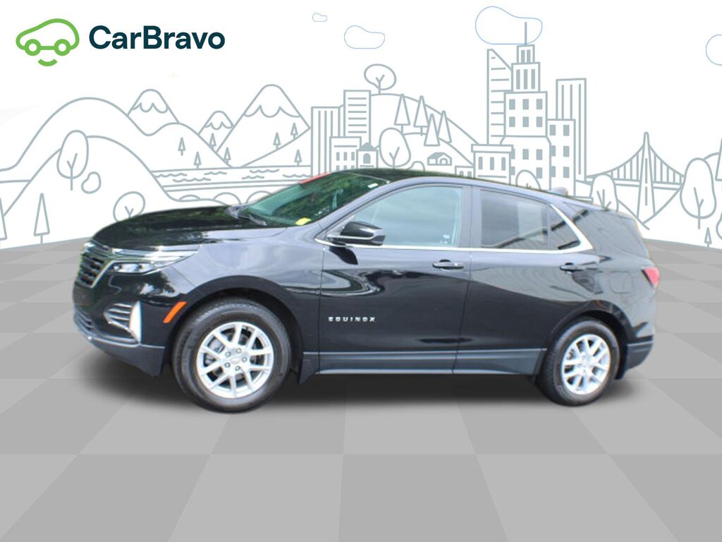 2023 Chevrolet Equinox LT — photo 1 of 6