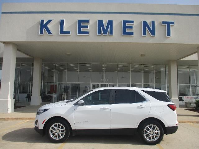 2023 Chevrolet Equinox LT — photo 1 of 13