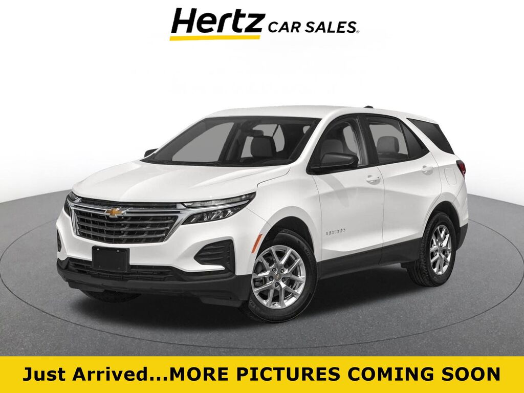 2024 Chevrolet Equinox LT — photo 1 of 17