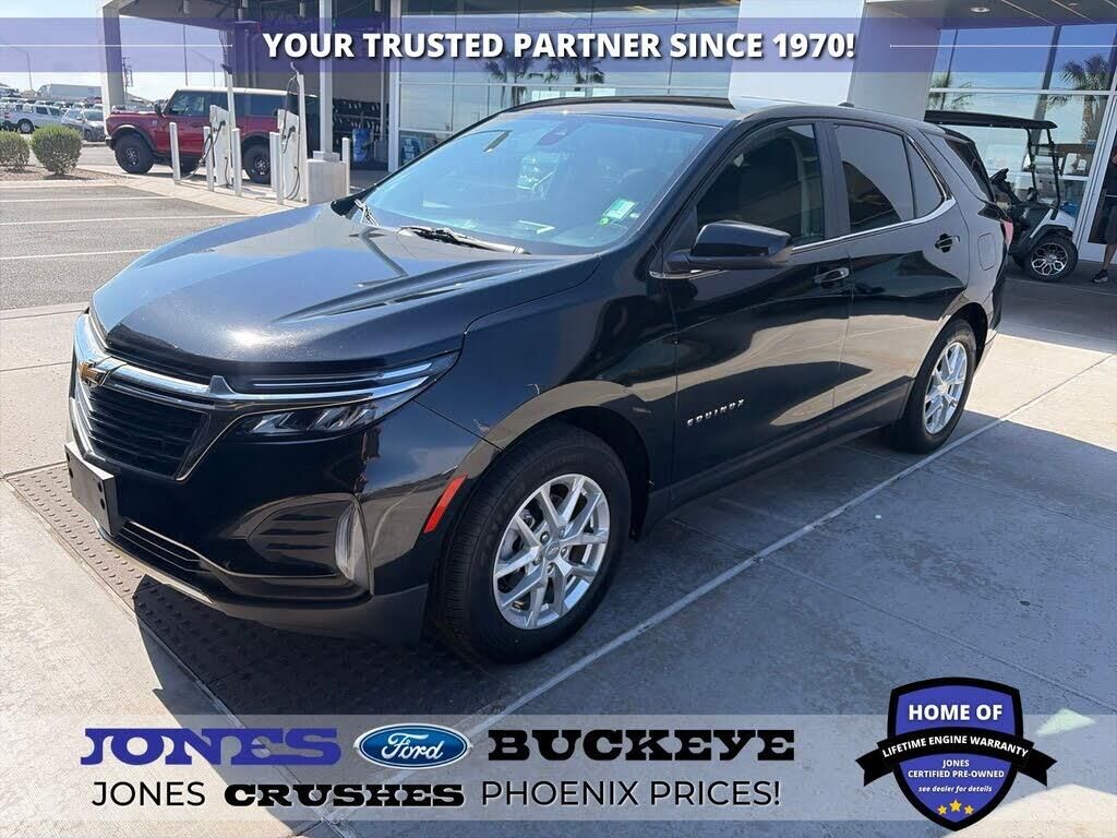 2023 Chevrolet Equinox LT — photo 1 of 1