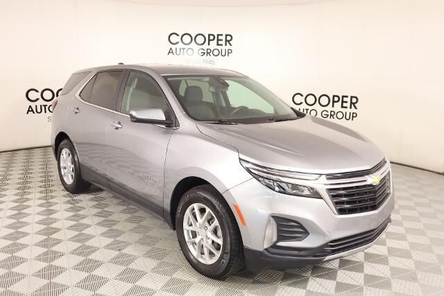 2023 Chevrolet Equinox LT — photo 1 of 26